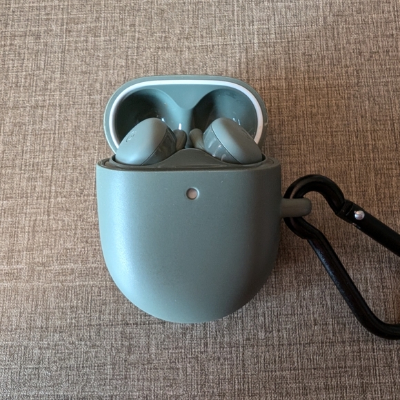 Pixel Bud A-Series - Picture 3 of 3